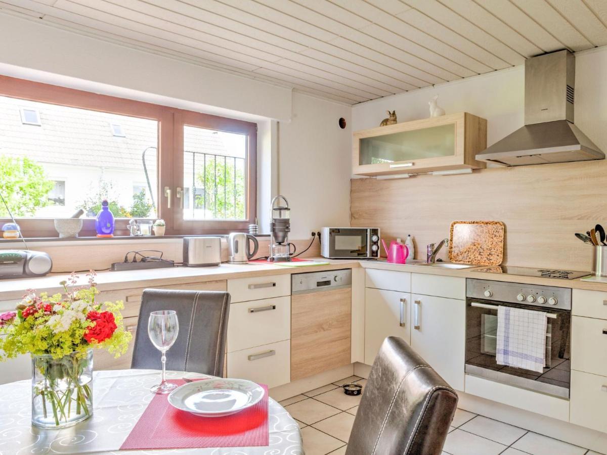 Sunny Flat In Bad Driburg With Gardenアパートメント エクステリア 写真
