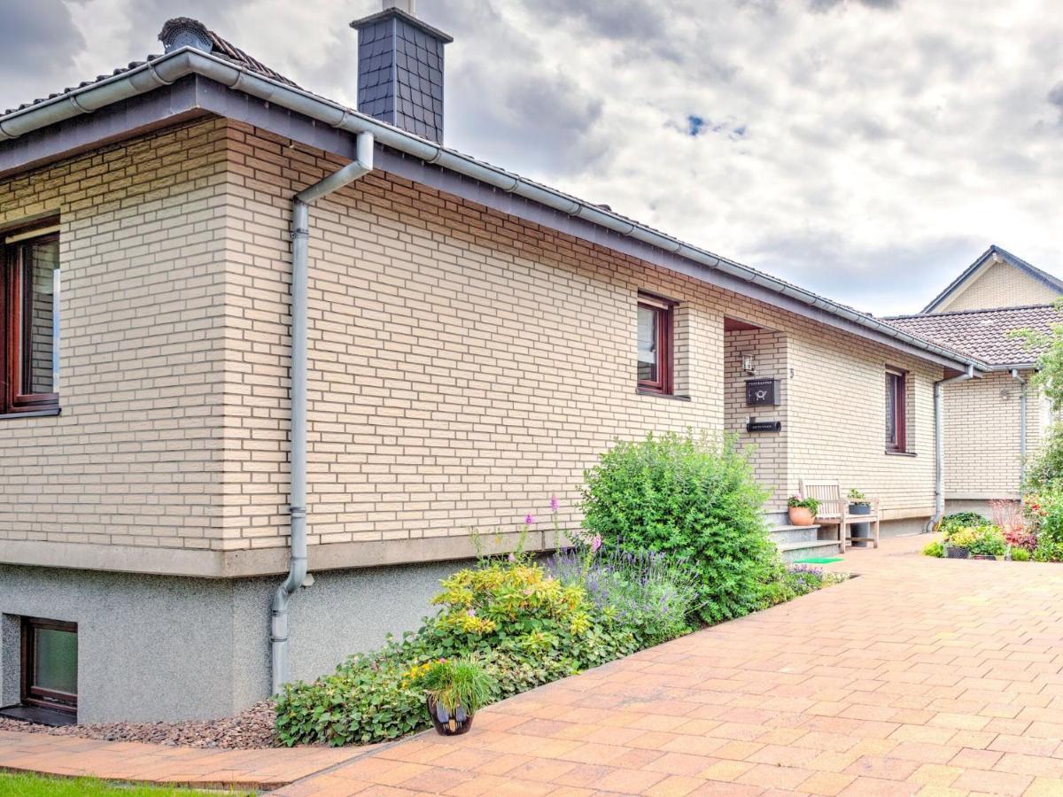 Sunny Flat In Bad Driburg With Gardenアパートメント エクステリア 写真