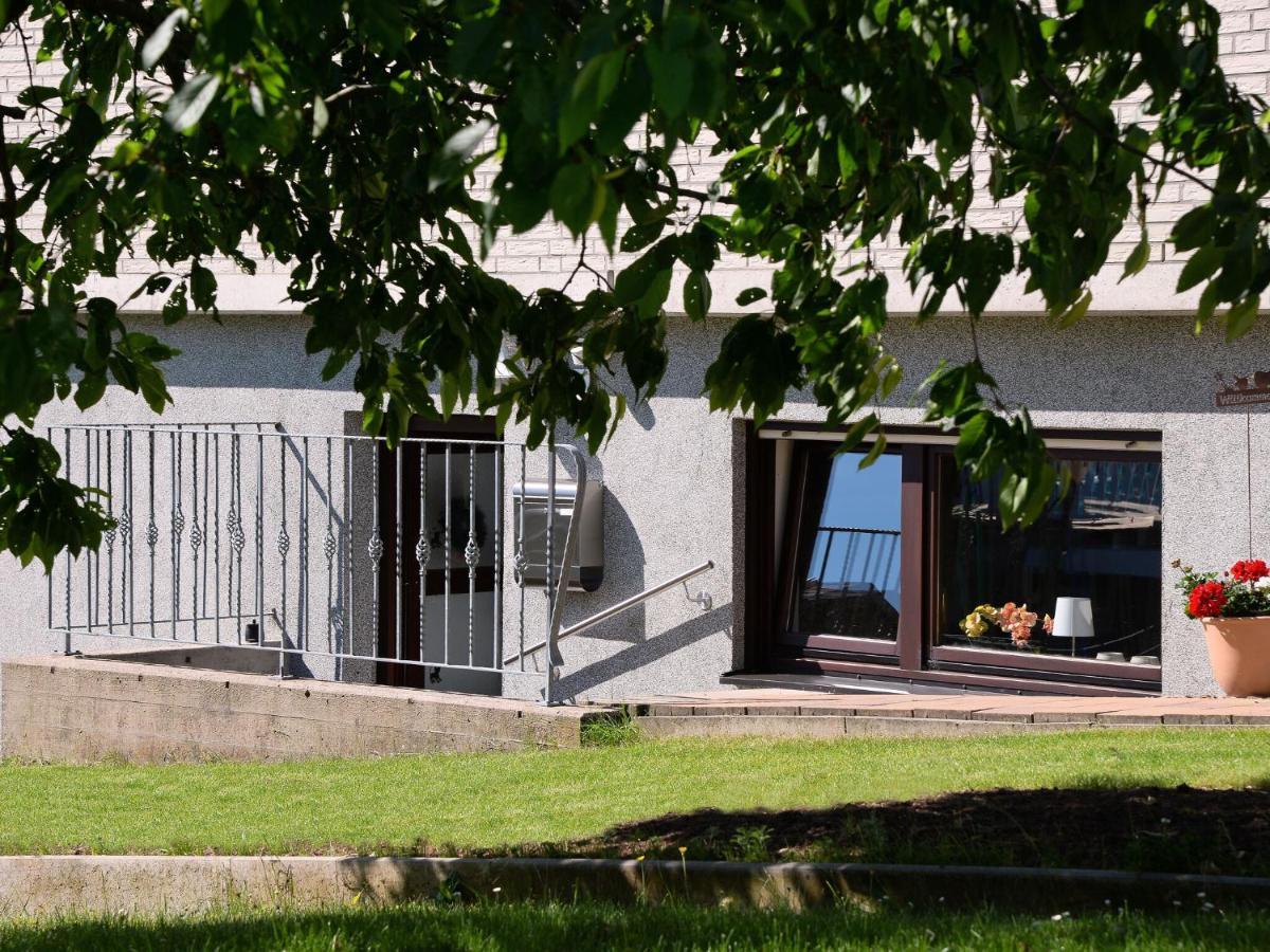Sunny Flat In Bad Driburg With Gardenアパートメント エクステリア 写真