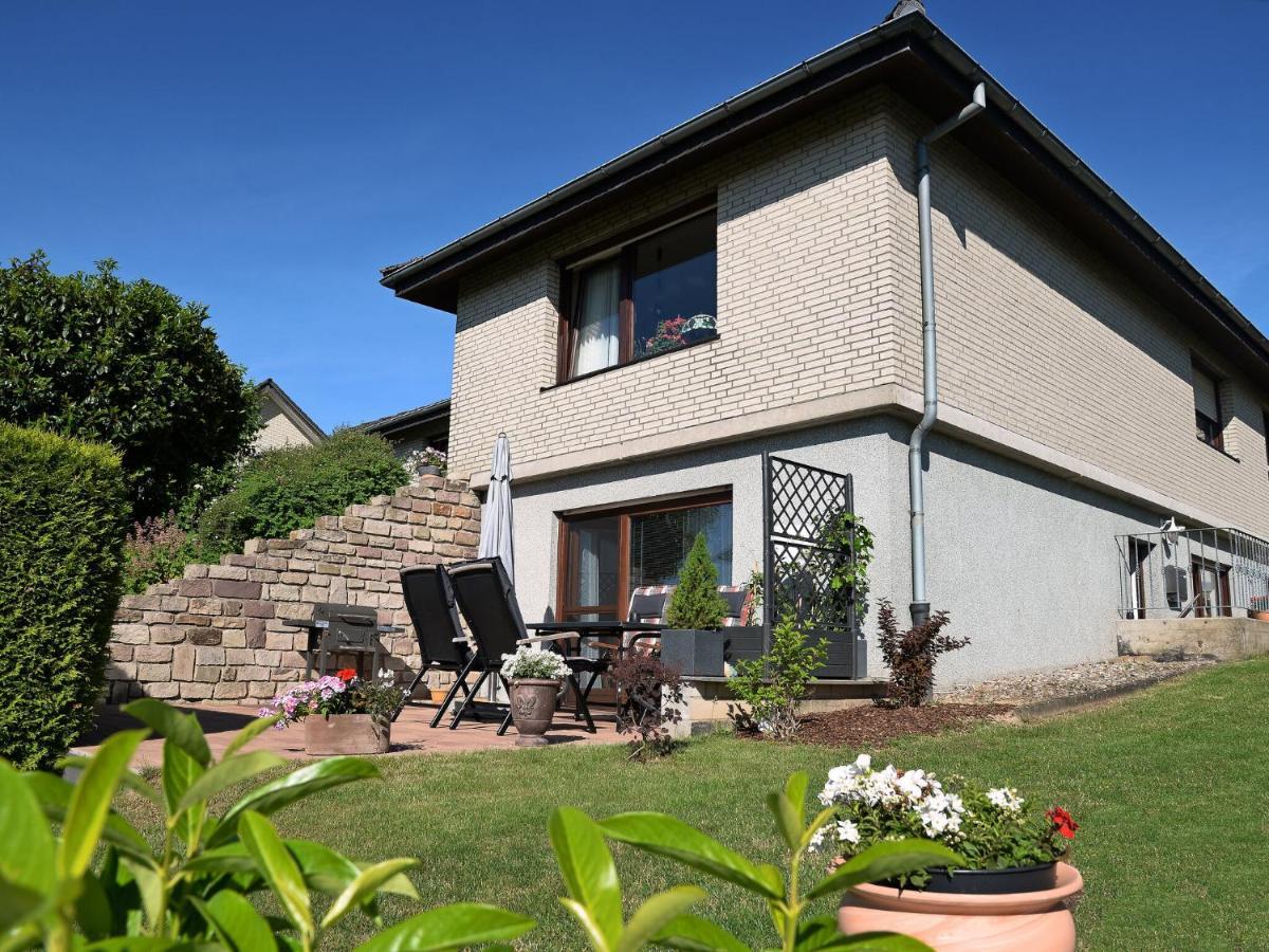 Sunny Flat In Bad Driburg With Gardenアパートメント エクステリア 写真